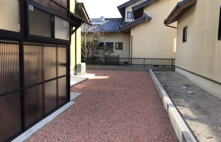 ☆雑草でお困りではないですか?☆