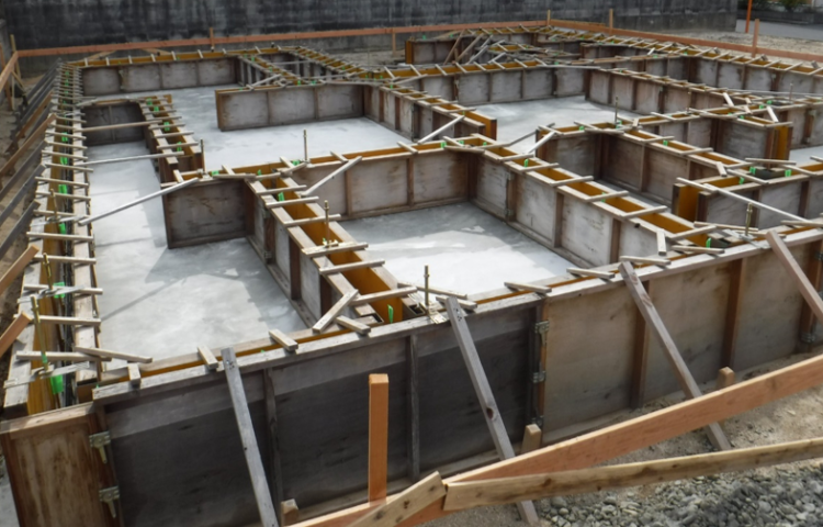 只今、建築中♪